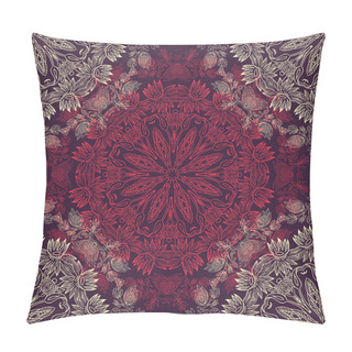Personality  Circular Floral Ornament Purple Seamless Pattern Pillow Covers