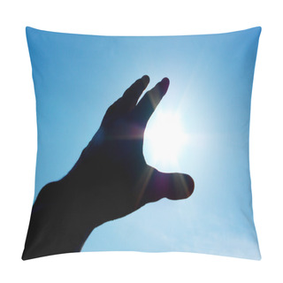 Personality  Hand To Sun Pillow Covers
