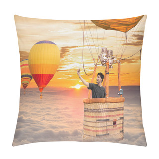Personality  Young Adventure Man Traveler Doing Selfie In Basket Hot Air Ball Pillow Covers