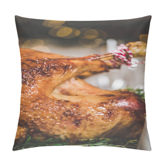 Personality  Roasted Turkey On Holiday Table Pillow Covers