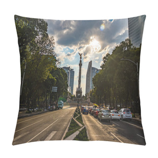 Personality  Paseo De La Reforma Avenue And Angel Of Independence Monument -  Pillow Covers