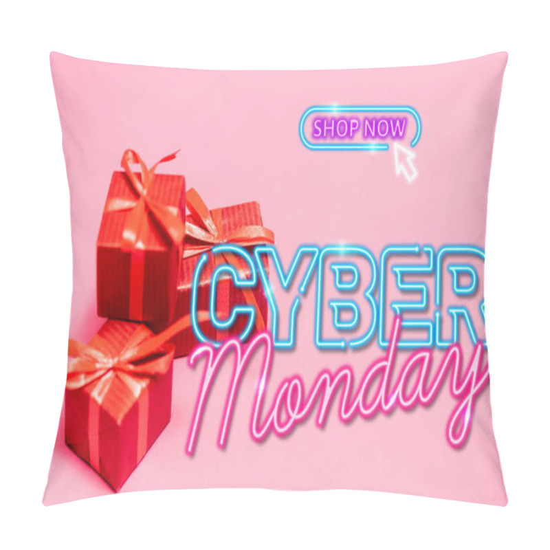 Personality  Red Gift Boxes Near Shop Now, Cyber Monday Lettering On Pink Blurred Background Pillow Covers