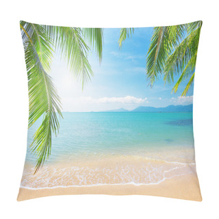 Personality  Beach With Coconut Palm And Sea Pillow Covers