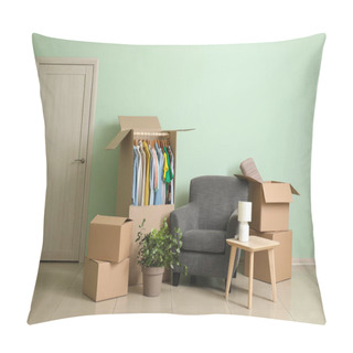 Personality  Moving Boxes With Belongings In Room Pillow Covers