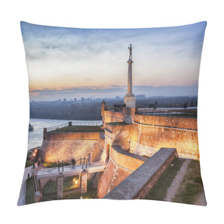 Personality  Statue Of Victory With A Monument In Capital City Belgrade, Serbia Pillow Covers