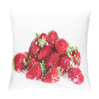 Personality  Heap Of Fresh Strawberries Pillow Covers