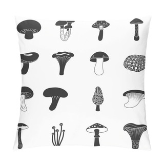 Personality  Mushroom Set Icons In Black Style. Big Collection Mushroom Vector Symbol Stock Illustration Pillow Covers