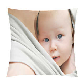 Personality  Baby In The Sling Pillow Covers