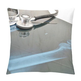 Personality  X- Ray Background Pillow Covers