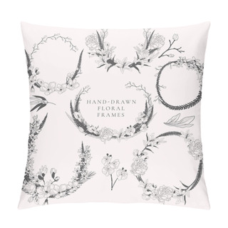 Personality Vector Hand Drawn Wreaths With Florals And Plants Pillow Covers