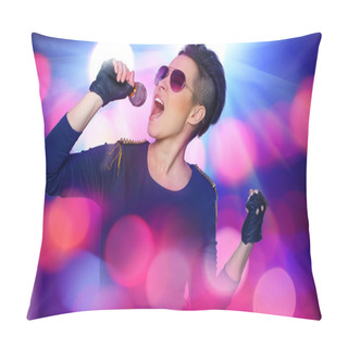 Personality  Singing Rock Diva Screams On The Microphone Pillow Covers
