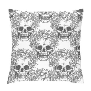 Personality  Monochromic Skull Sketch Seamless Pattern Pillow Covers