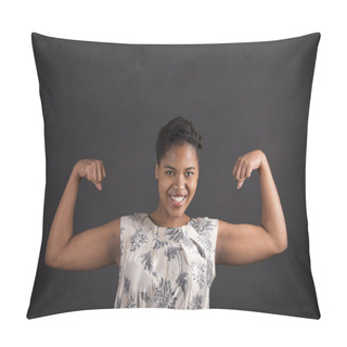 Personality  African American Woman With Strong Arms On Blackboard Background Pillow Covers