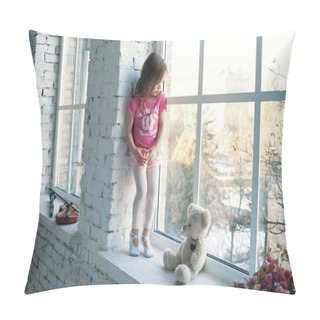 Personality  Child Is Engaged In Ballet Pillow Covers