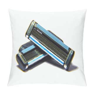Personality  Two Razor Blades On Each Other Pillow Covers