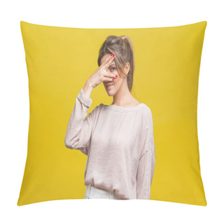 Personality  Portrait Of Curious Beautiful Young Woman With Fair Hair In Casu Pillow Covers