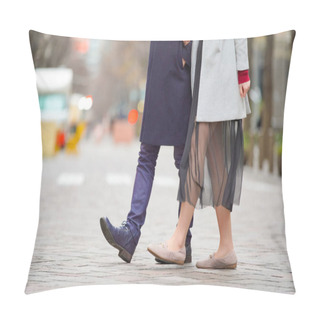 Personality  Asian (Japanese) Young Lovers Talking Outdoors And Smiling And Intimately Pillow Covers