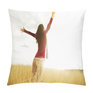 Personality  Girl Spreading Hands With Joy Pillow Covers