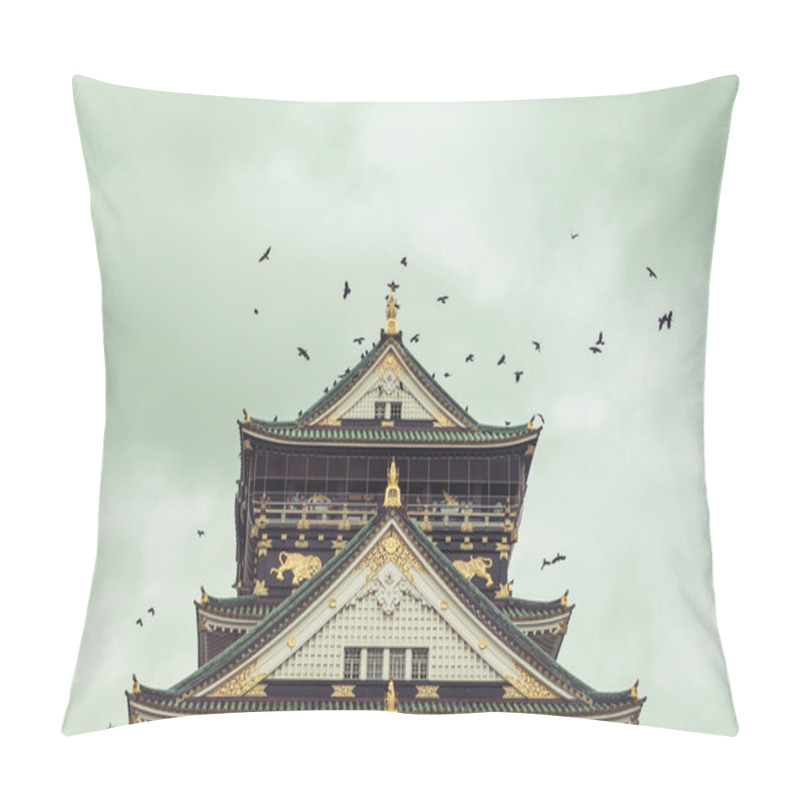 Personality  Japan Landmark: The Himeji Castle, An UNESCO World Heritage Site Pillow Covers