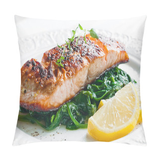 Personality  Salmon With Spinach Pillow Covers