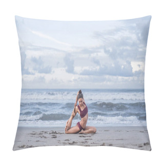 Personality  Mermaid Pose Pillow Covers