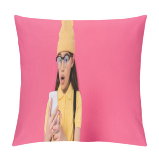 Personality  Shocked Schoolgirl In Beanie Hat And Glasses Using Smartphone On Pink Background, Stylish, Banner Pillow Covers