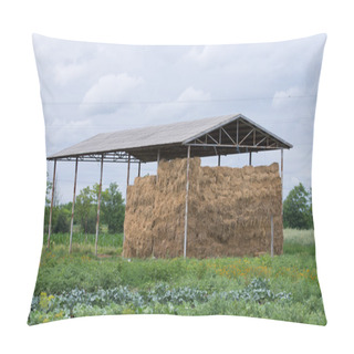 Personality  Straw Storage Pillow Covers