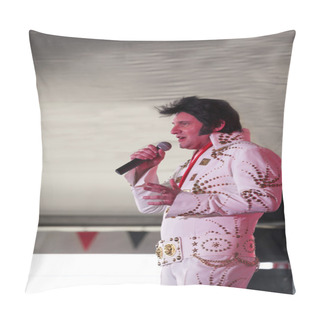 Personality  The King Pillow Covers