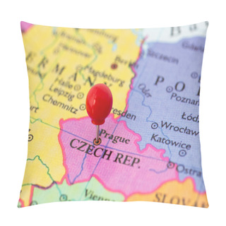 Personality  Red Pushpin On Map Of Czech Republic Pillow Covers
