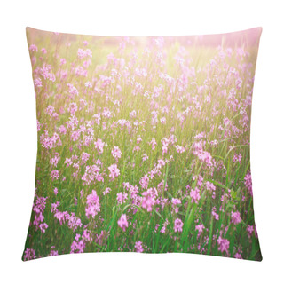 Personality  Beautiful Wild Flowers In The Green Grass. Pillow Covers