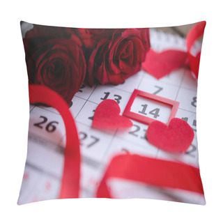 Personality  Valentine's Day Calendar With The Date 14, Hearts And Roses Pillow Covers