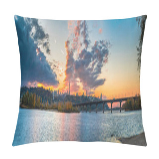Personality  Evening Autumn Kiev Panorama Sunset Landscape Cold Pillow Covers