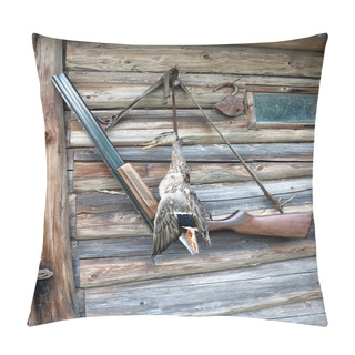 Personality  Wild Duck Hunting Trophy And A Hunting Rifle Pillow Covers