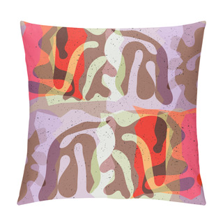 Personality  Vector Seamless Pattern Of Organic Matisse Shapes. Natural Earthy Colors Floral Underwater Life. Abstract Seaweed Camouflage Background. Trendy Floating Wavy Geometry. Random Layered Hand Drawn Art. Pillow Covers