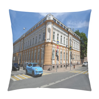 Personality  Building Of The Spanish Embassy In The Russian Federation In An Old Mansion, Built In 1876, Bolshaya Nikitskaya Street, 50/8 Pillow Covers