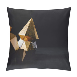 Personality  Cose-up View Of Shiny Faceted Glittering Gold Pieces On Black Background Pillow Covers