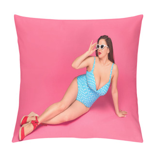 Personality  Full Length View Of Sexy Size Plus Woman In Swimsuit And Sunglasses Resting Isolated On Pink Pillow Covers