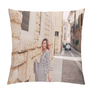 Personality  Happy Elegant Girl In Glamorous Dress Walking In Verona Pillow Covers