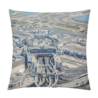 Personality  San Francisco International Airport SFO,  The Main Airport In San Francisco, California And 101 Freeway Pillow Covers