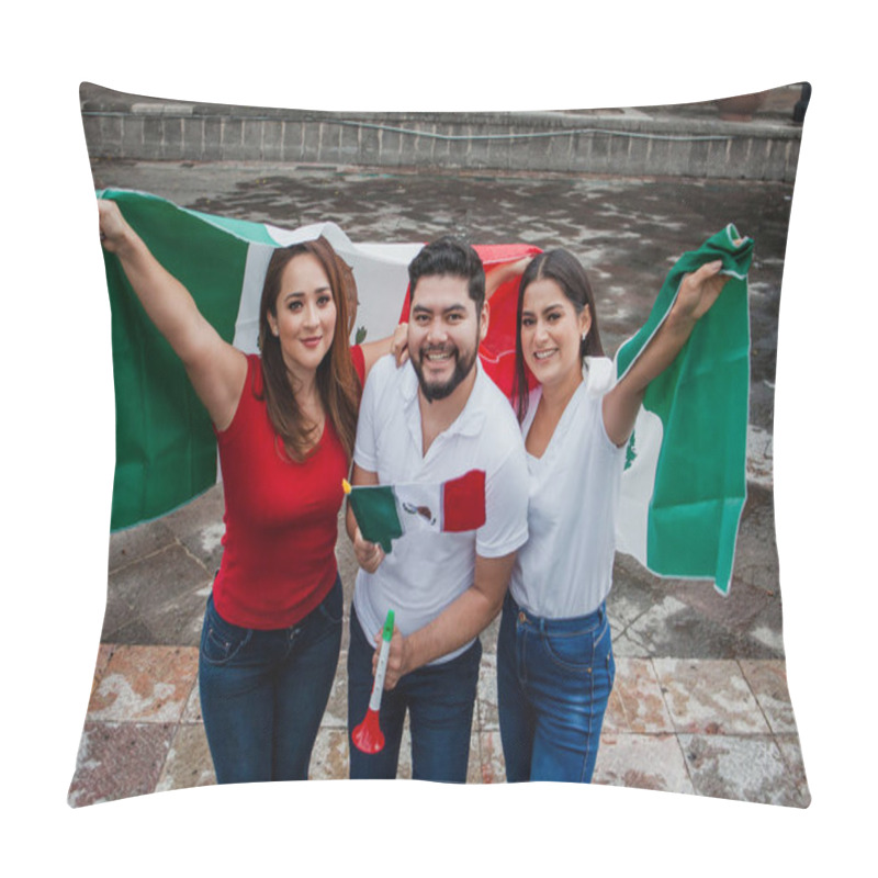 Personality  Mexican people with flag in mexican independence day in Mexico pillow covers