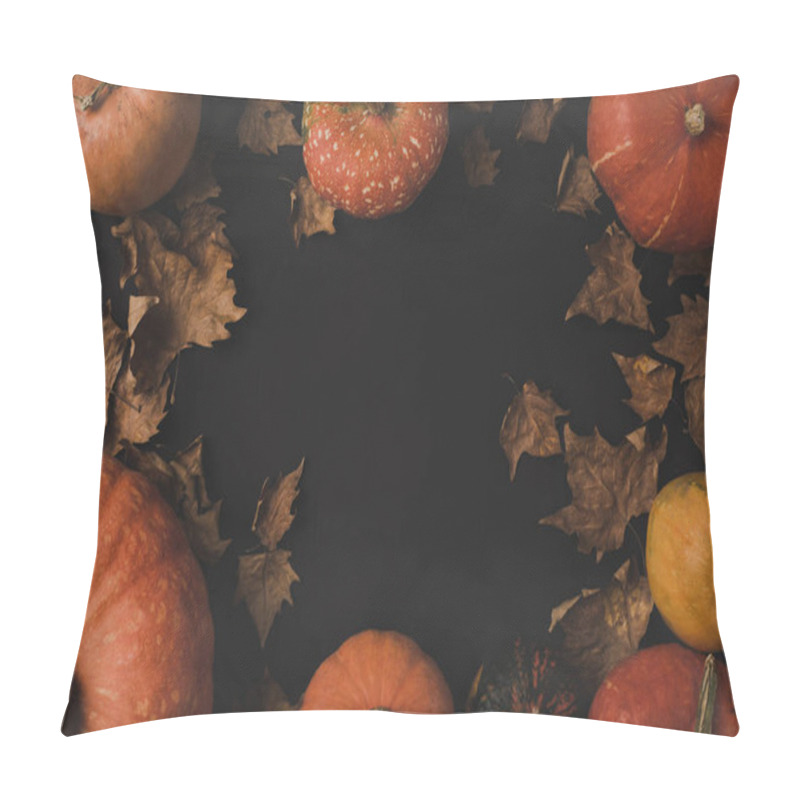 Personality  pumpkins and dried leaves pillow covers