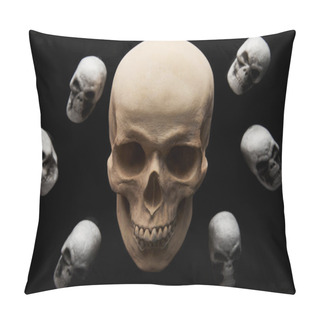 Personality  Spooky Skulls Isolated On Black, Halloween Decoration Pillow Covers