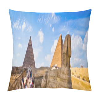 Personality  Pyramid Of Khafre And Great Sphinx In Giza, Egypt Pillow Covers