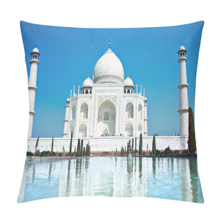 Personality  World Wonder Taj Mahal In Soft Daily Light Pillow Covers