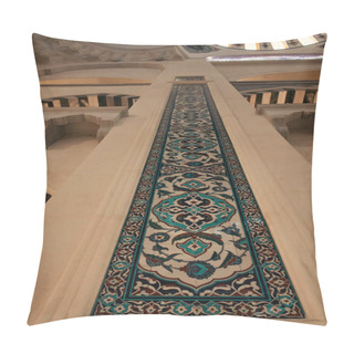 Personality  ISTANBUL, TURKEY - NOVEMBER 12, 2020: Low Angle View Of Column With Ornamental Tiles In Mihrimah Sultan Mosque Pillow Covers