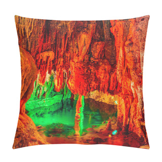 Personality  Furong Cave In Wulong Karst National Geology Park, China Pillow Covers