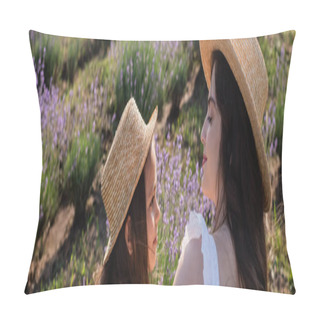 Personality  Brunette Mother And Child In Straw Hats Smiling At Each Other In Blooming Meadow, Banner Pillow Covers