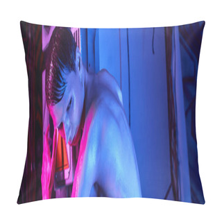 Personality  Cosmic Phenomenon, Extraterrestrial Humanoid In Neon-lit Discovery Center, Banner Pillow Covers