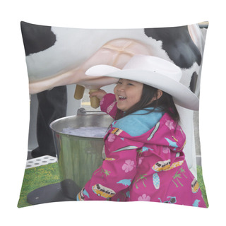 Personality  Having Fun Milking A Cow Pillow Covers