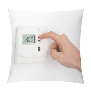 Personality  Vintage Digital Thermostat - Hot Pillow Covers